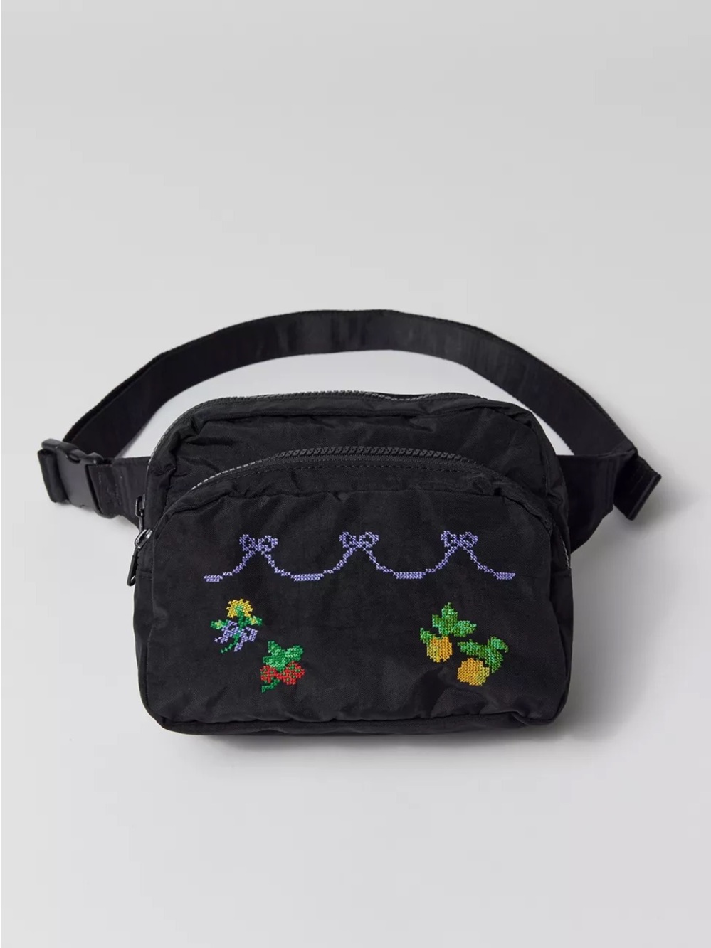 BAGGU Cross-Stitch Fanny Pack